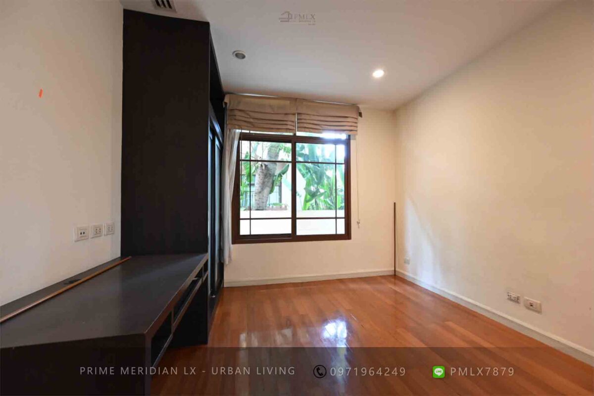 Baan Sansiri Sukhumvit 67 - Single House