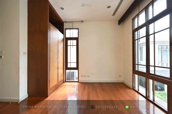 Baan Sansiri Sukhumvit 67 - Single House