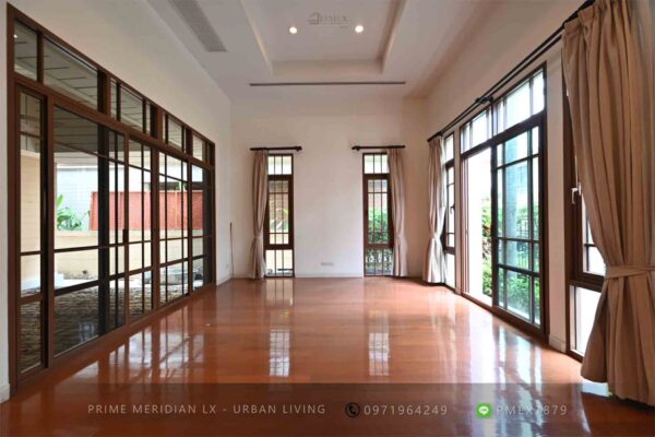 Baan Sansiri Sukhumvit 67 - Single House