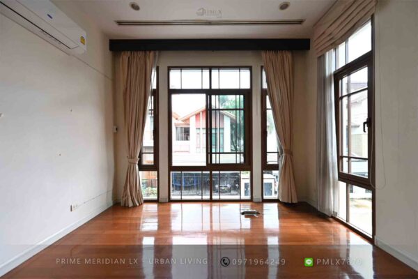 Baan Sansiri Sukhumvit 67 - Single House