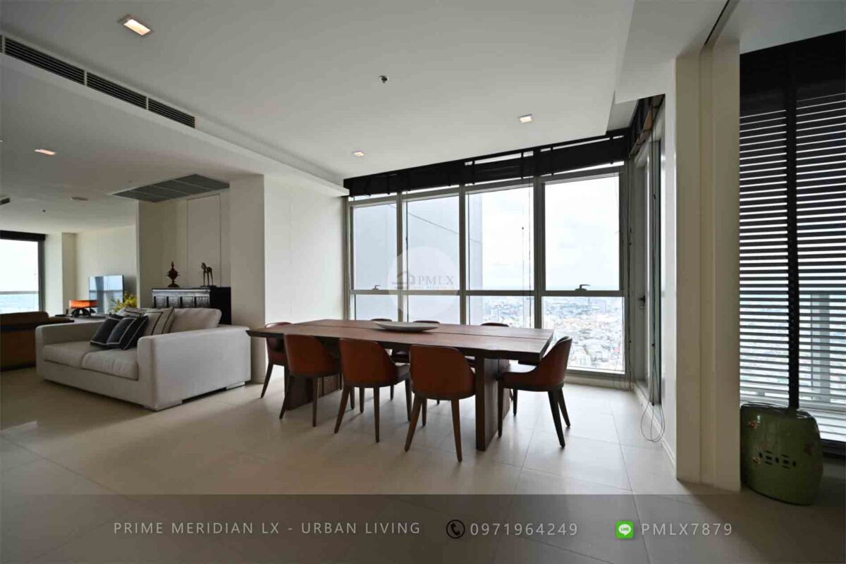 The River Condominium - 3 Beds