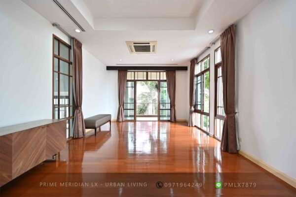 Baan Sansiri Sukhumvit 67 - Single House