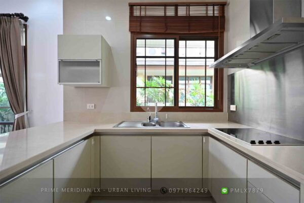 Baan Sansiri Sukhumvit 67 - Single House