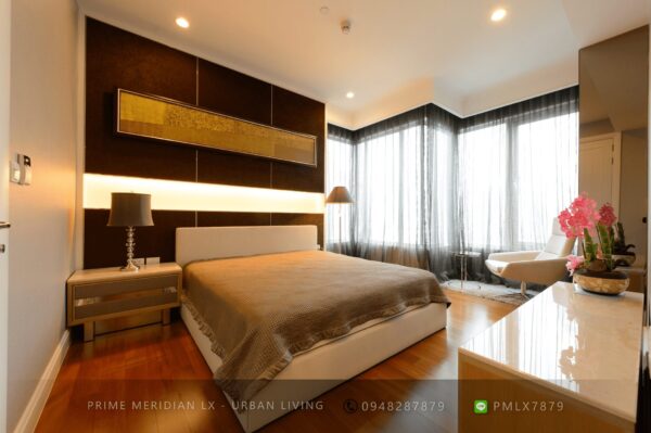 Q Langsuan - 2 Bedrooms