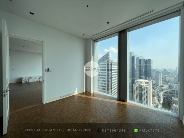 The Ritz Carlton Residences - 2 Beds