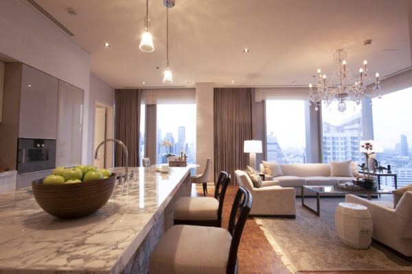 The Ritz Carlton Residences - 2 Beds