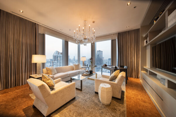 The Ritz Carlton Residences - 2 Beds