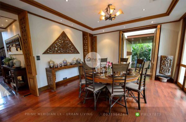 Sukhumvit 31 - Super Luxury Single House