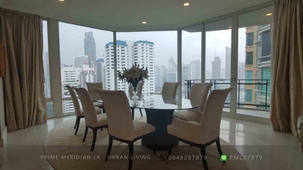 Royce Private Residences - Large 4 Bed