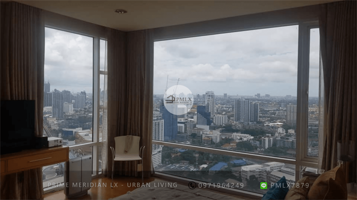 Fullerton Sukhumvit - Penthouse Duplex