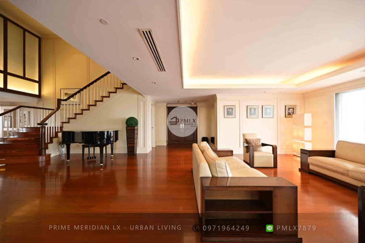 Las Colinas - Penthouse Duplex