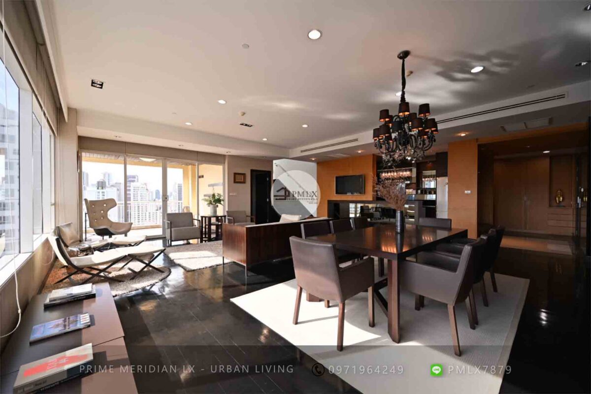 Wilshire Sukhumvit 22 - Penthouse Duplex