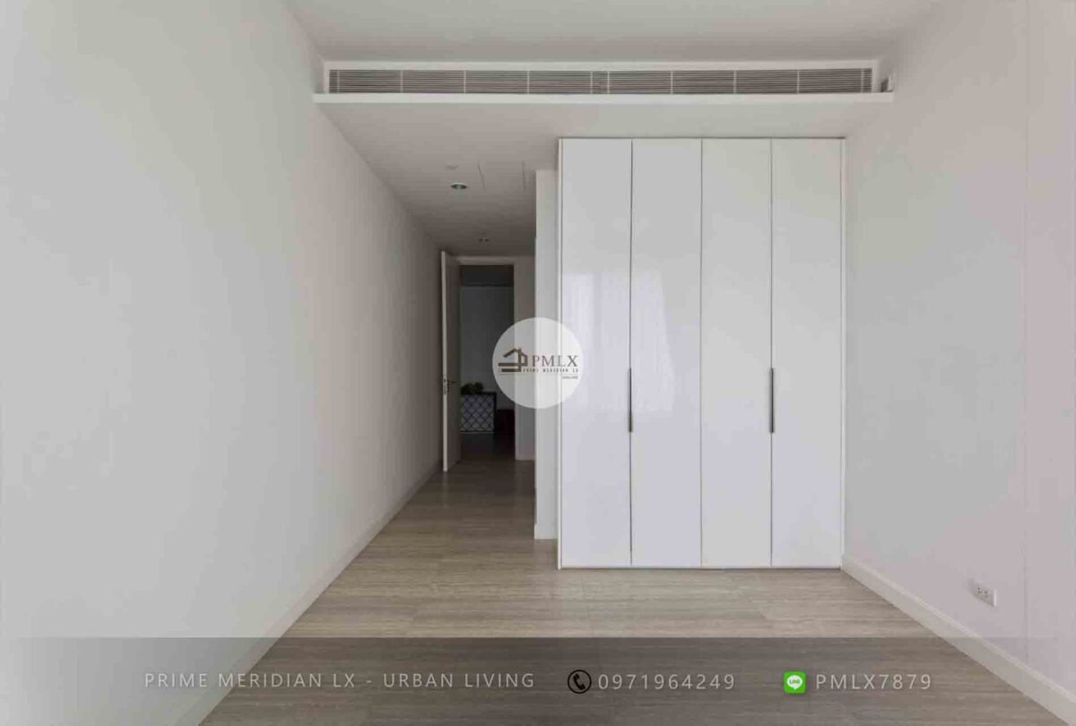 185 Rajadamri - 3 Beds