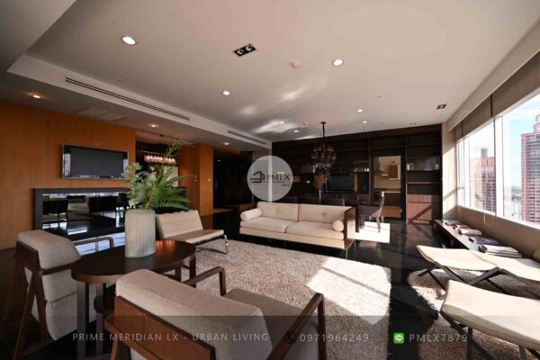 Wilshire Sukhumvit 22 - Penthouse Duplex