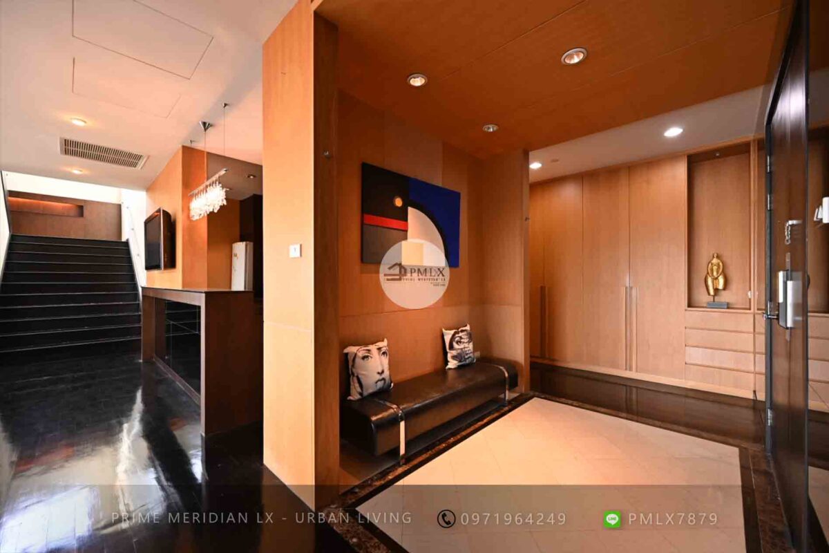 Wilshire Sukhumvit 22 - Penthouse Duplex