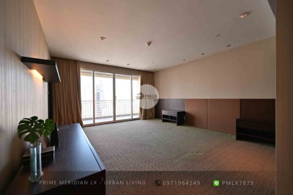 Wilshire Sukhumvit 22 - Penthouse Duplex