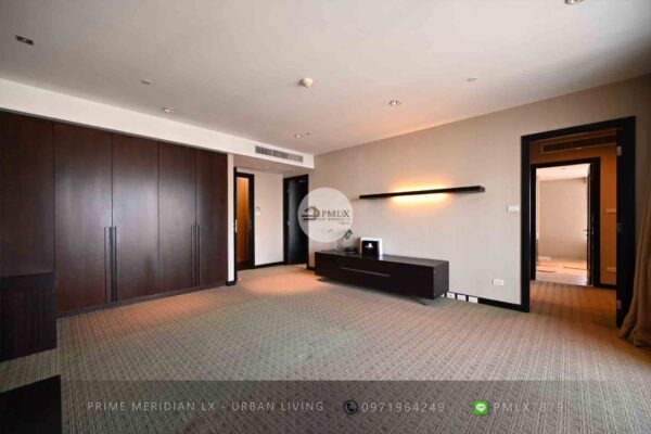 Wilshire Sukhumvit 22 - Penthouse Duplex