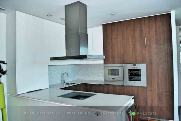 185 Rajadamri - 2 Beds