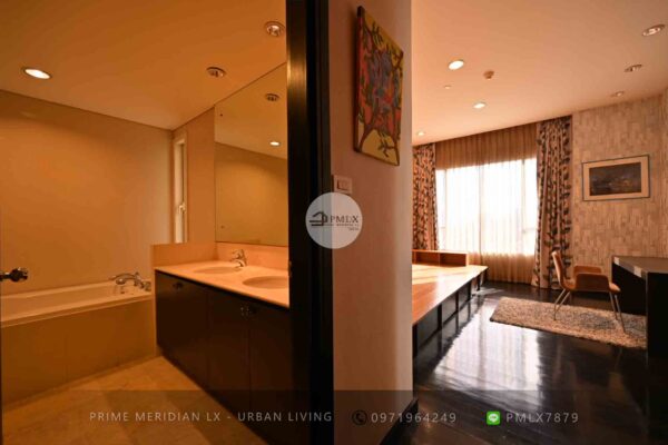 Wilshire Sukhumvit 22 - Penthouse Duplex