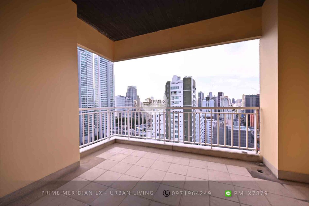 Wilshire Sukhumvit 22 - Penthouse Duplex