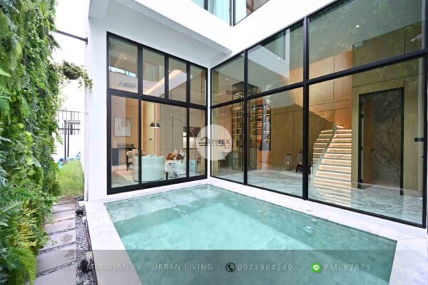 Single House Along Sukhumvit 65