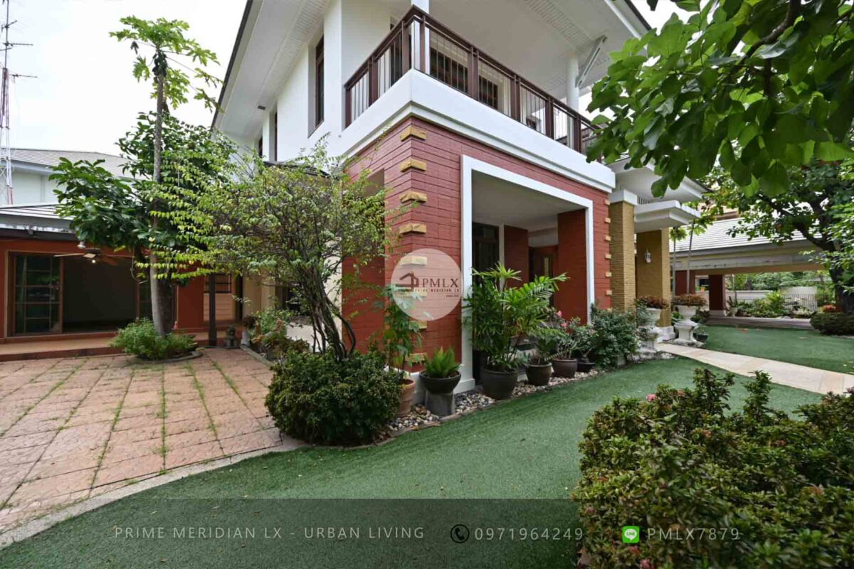 Narasiri Pattanakarn Srinakarin - 4 Beds