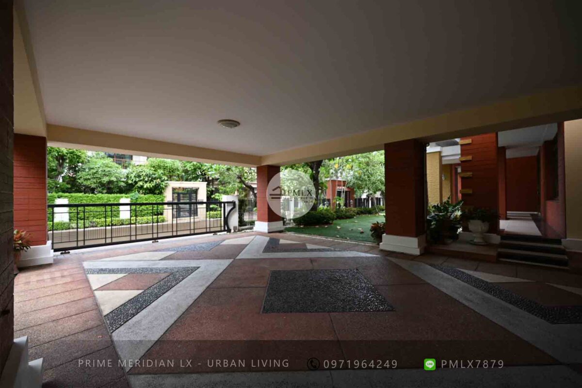 Narasiri Pattanakarn Srinakarin - 4 Beds