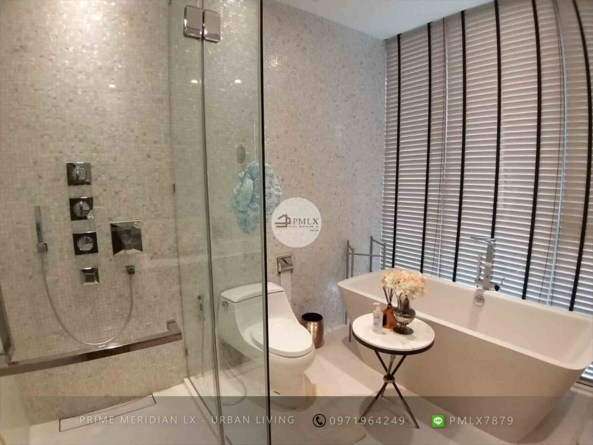 Vittorio Sukhumvit 39 - 2 Bed