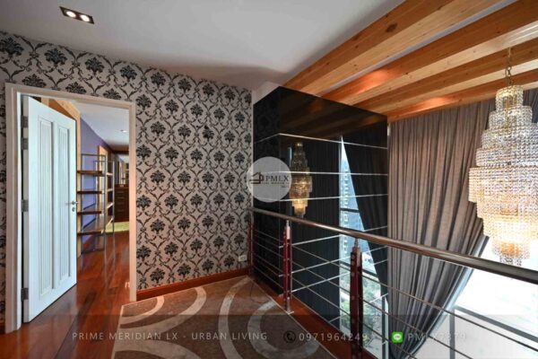 Wind Sukhumvit 23 - Triplex Penthouse