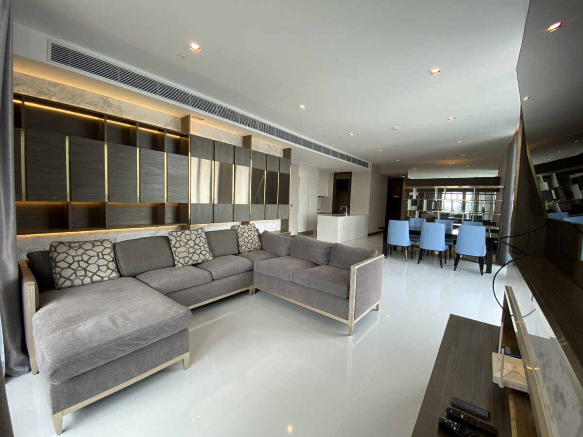 Q1 Sukhumvit - 3 Bedrooms