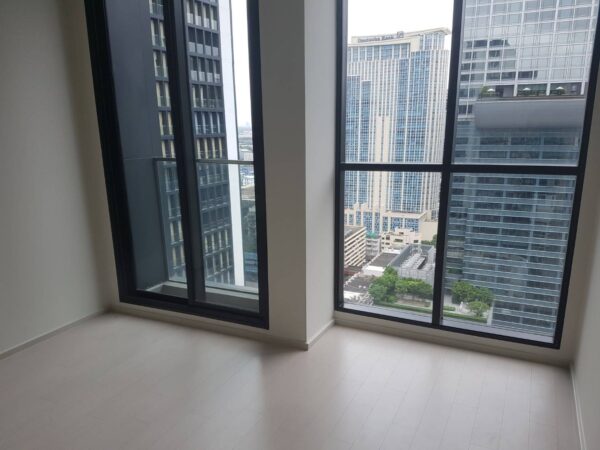 Noble Ploenchit - 2 Bed