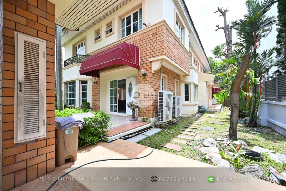 Nantawan Srinakarin - Luxury Single House