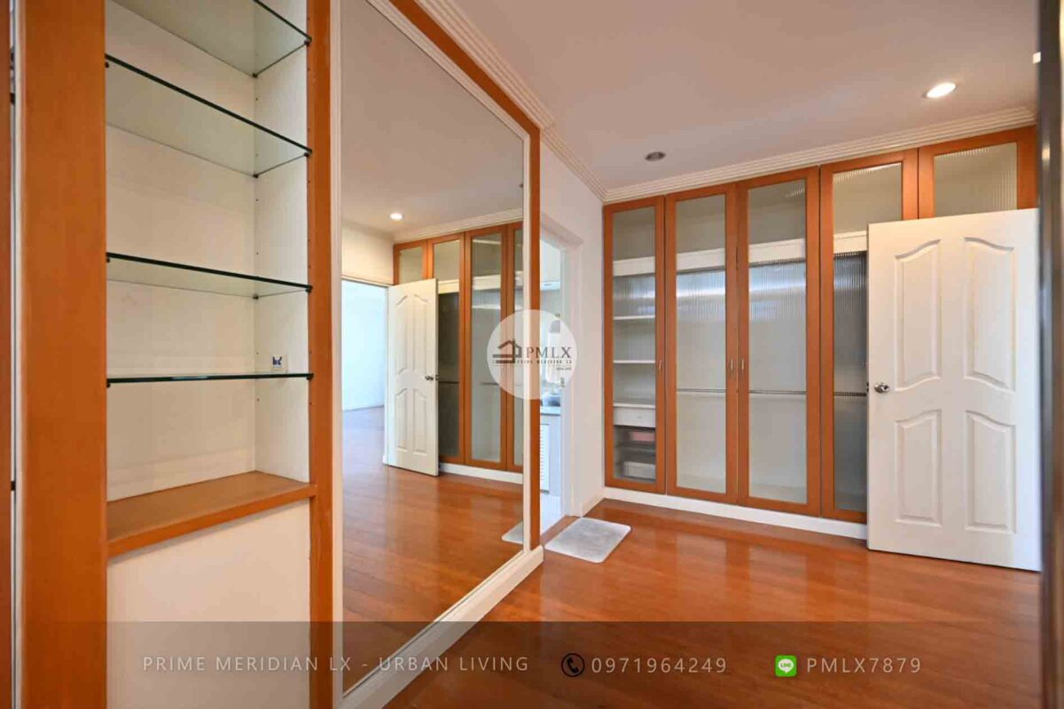 Nantawan Srinakarin - Luxury Single House