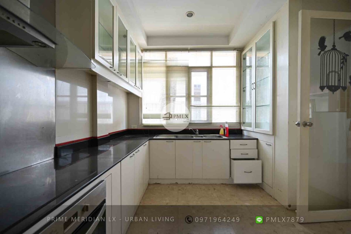 Nantawan Srinakarin - Luxury Single House