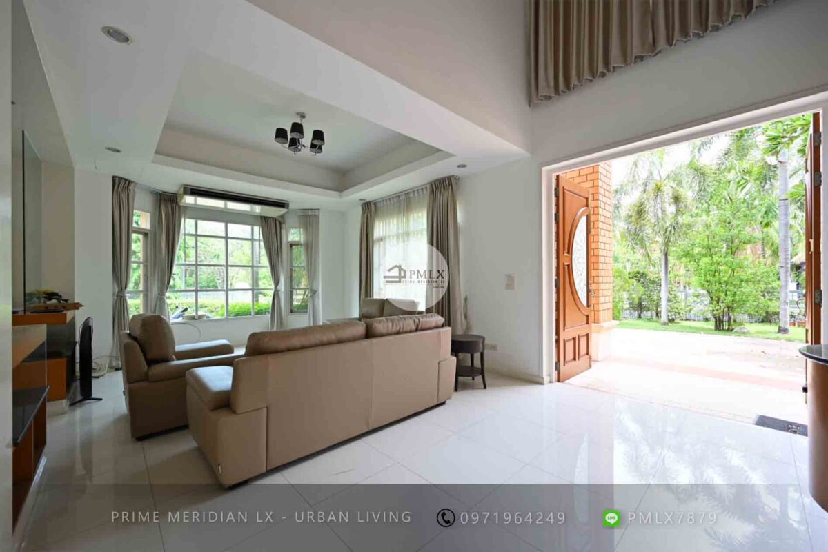 Nantawan Srinakarin - Luxury Single House