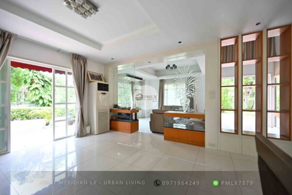 Nantawan Srinakarin - Luxury Single House