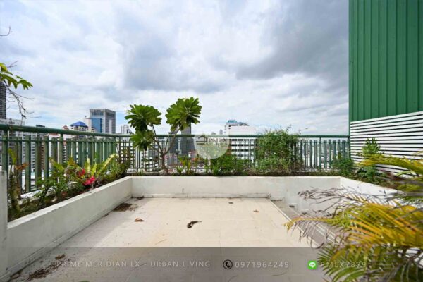 Wind Sukhumvit 23 - Triplex