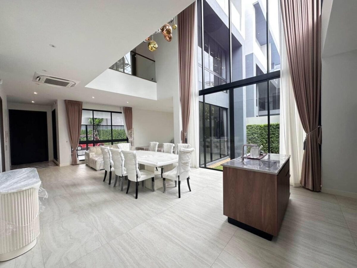 BuGaan Krungthep Kreetha - Luxury Single House