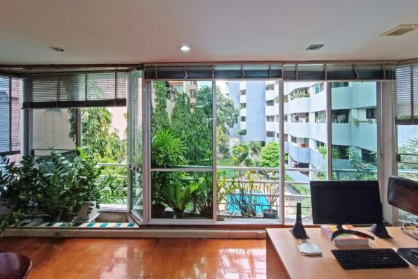 Premier Condominium Sukhumvit 24