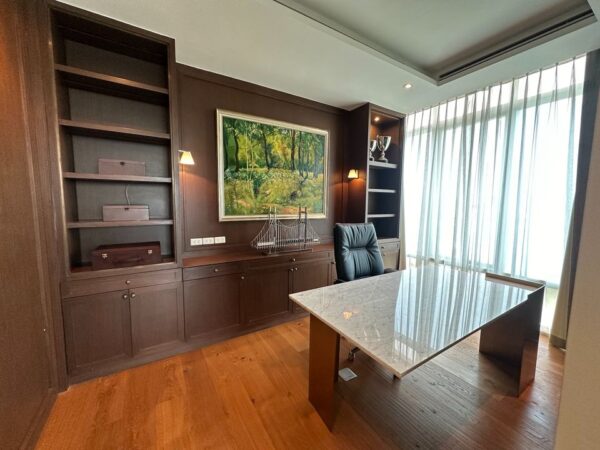 185 Rajadamri - Penthouse Duplex