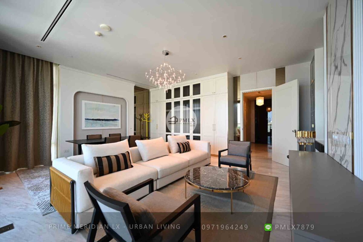 Four Seasons Private Residences - 3 Bed