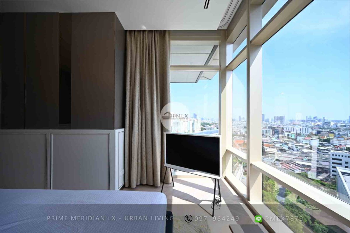 Four Seasons Private Residences - 3 Bed